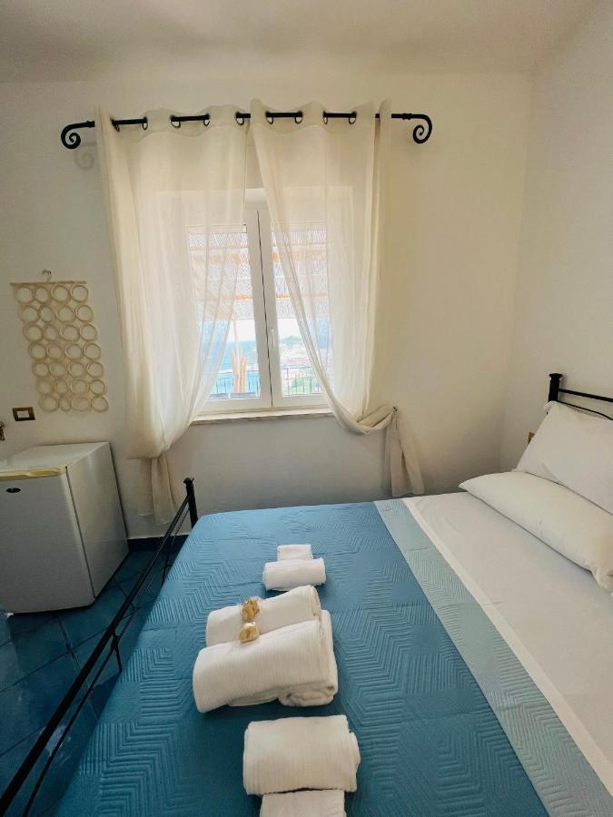 Villa Isabella Ponza Dış mekan fotoğraf